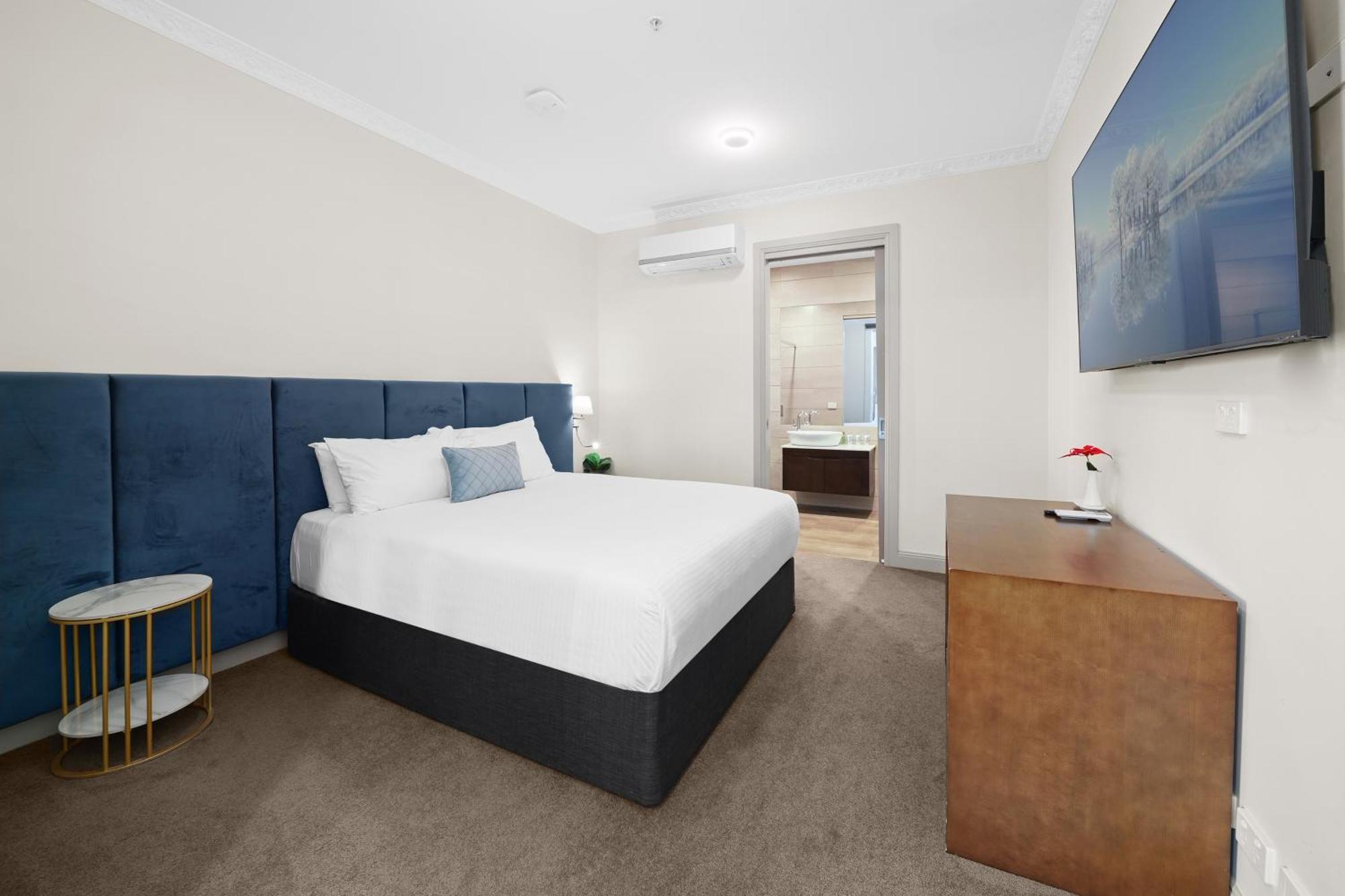 Clarendon Hotel Melbourne Exterior photo