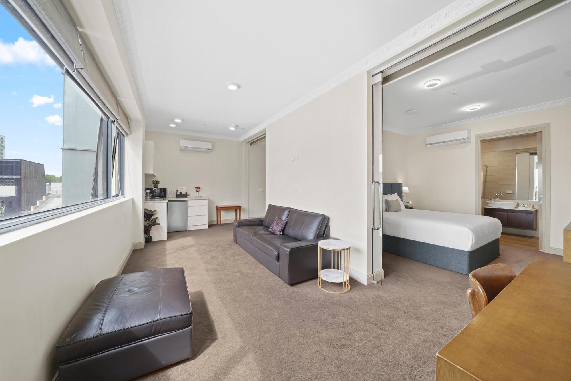 Clarendon Hotel Melbourne Exterior photo