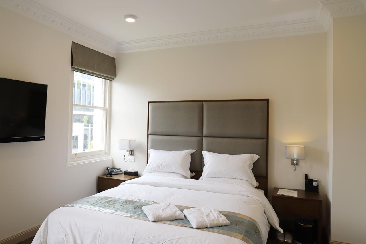 Clarendon Hotel Melbourne Exterior photo
